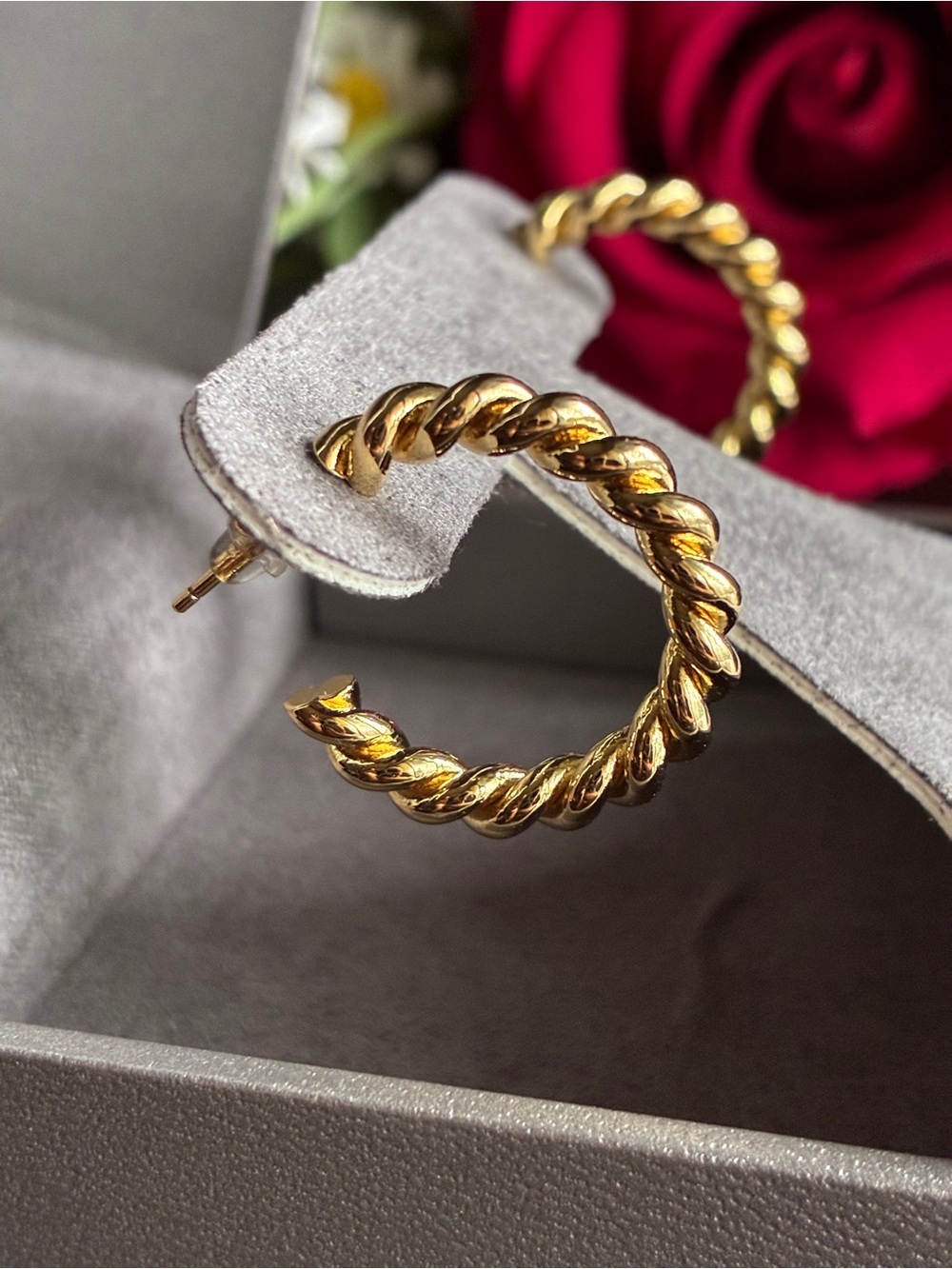 18K Gold-Plated Twisted Hoop Earrings - Gold - Picture 4 of 9